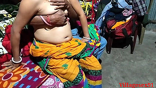 Homemade Boudi Chudai in Green Saree
