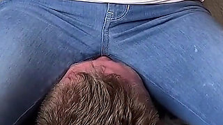 Wrestling Hold Cruel Facesitting in Jeans Locked in Sgpin