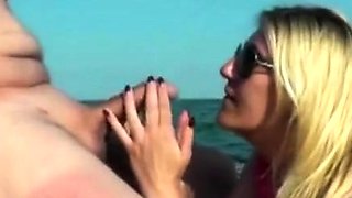 Deutscher Amateur-Sperma-Swallowing Handjob