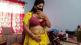 Indian Big Tits Aunty Changing Saree Slowly, Hairy Pussy Tease by Hot Desi Mom Homemade