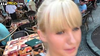 Blonde amateur fucking outdoor