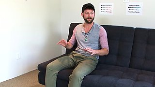 Casting amateur bearded trainer