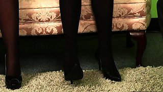Stunning CFNM babes gives HJ to guy