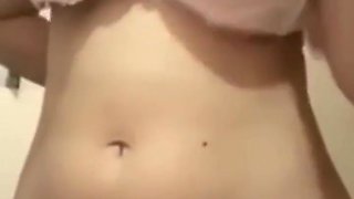 Nri Punjabi Chick Bathing Naked Viral Video