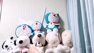 Feeling Sensitive Alone at Home Can't Stop