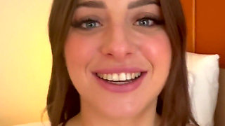 Manuel Ferrara Fucks My Tight Pussy with His Huge Daddy’s Cock - Luna Doll