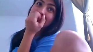 Indian college girl flashes her pussy