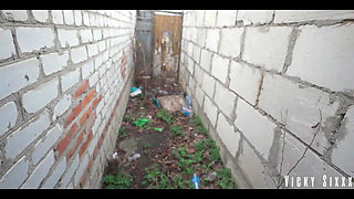 Real Fast Risky Blowjob Behind the Garages. Cummed Mouth Full and Made Her Swallow