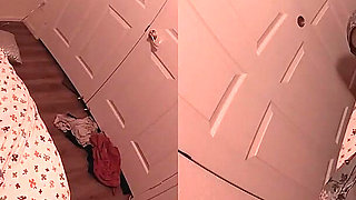 Stepdaughter Gets Fucked and Squirts on Stepdad's Dick