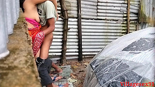 Local Desi Village Girl Hardcore Sex in Outdoor