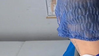 The Gynecologist Couldn't Oppose the Patient's Vagina!