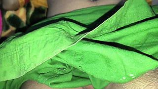 Desi sari hot girl boobs nipples and chut dekha