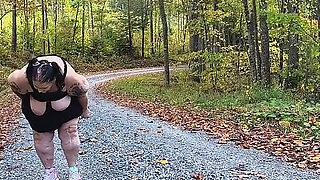 In the Country Road This Whore Squirts Out a Load