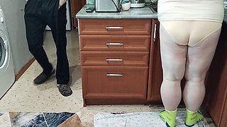 Dick Jerking in the Kitchen and Cum in Mother-in-law's Mouth