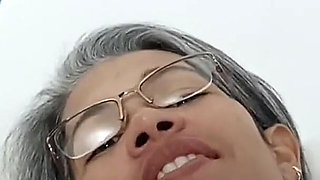 Masturbation and Oral Sex with My Stepsister - Porn 100% in Spanish