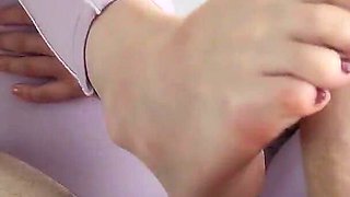 What Sexy Toes and Feet! Sensual Footjob