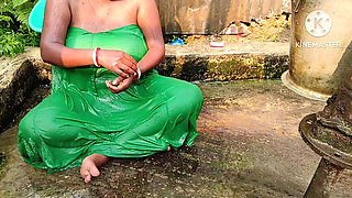 Fucked My Wife While She Was Bathing