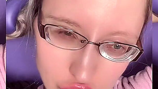 Pumps a Plug Pout Bimbo Transformation for Lip Obsession Clip by Findom Goaldigger