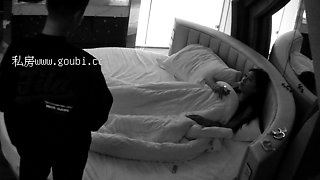 Horny fat arab housewife fingered on amateur hidden cam