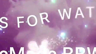 Bbbwbootyful rubbing my clit fucking my fat wet pussy with vibrator