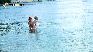 Nudist teen is enjoying the sun