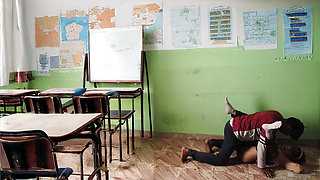 Indian Kolkata School Girl Sex In Class