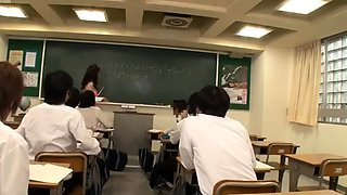 Amateur brunette Michelle with small tit