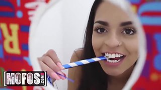 Vienna Black - Bambino Birthday Gloryhole Anal Surprise