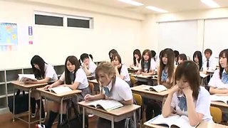 Asian schoolgirl enjoy group sex