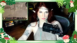 Amateur redhead Jacqueline with glasses masturbates