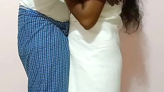 Mallu aunty hot seduce and fuck