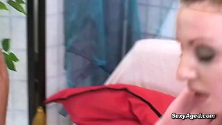 Hairy pussy MILF fucked and jizzed