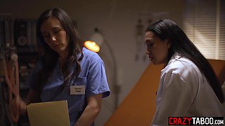 Panic nurse asked doctor for the help