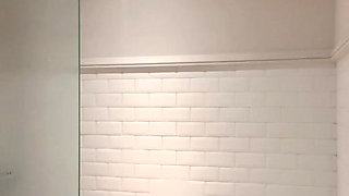 Beautiful ass squirting shower