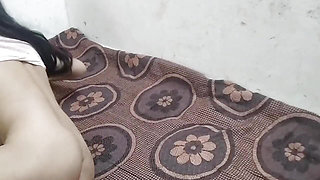 Cute step sister ko ghar me band kar ke pel diya