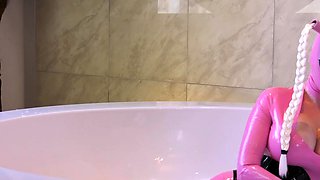 Blonde emo amateur solo masturbation