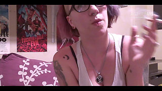 Relaxing Slutty Smoke