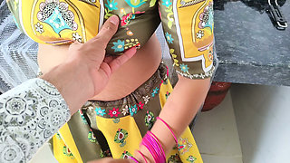 I went to bhabhi's house when her brother not at home and enjoyed a lot with my lovely bhabhi, Full Hindi Viral Video