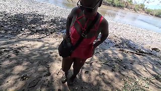 Jhodez1s Big Butt Captivates Boat Passerby for Kinky Outdoor Public Nudity Display with