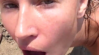 Amazing Blowjob on a Paradise Beach