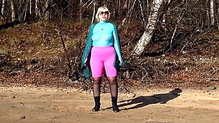 Sexy Outfit for Spring Walk.