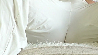 Horny Wife Home Alone - Squirting Masturbation