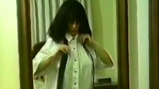 A Horny Brunette Gets Fucked for a Facial