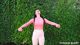 Workout with Passionbunny - Day 4 - Shoulders