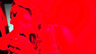 Amateur blondes pov blowjob and hardcore fun with lucky dude