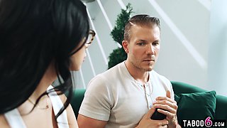 AI gf had him afraid to unite