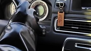 Amateur cutie plugs her ass and masturbates