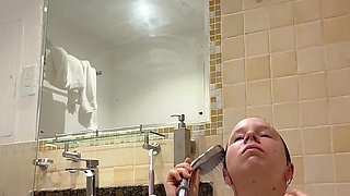 Fun in the Hotel Tube