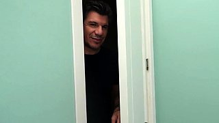 Bella Mur Gets Her Asshole Drilled While On The Phone