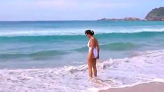 Sunbathing MILF Amateur Video